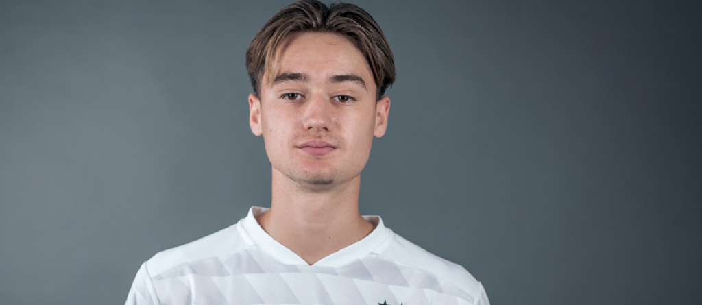 DRUŽE, KO I ŠTA SI TI? Fudbaler u 2022. godini nosio dres tri reprezentacije, jedna je takozvanog Kosova (FOTO)