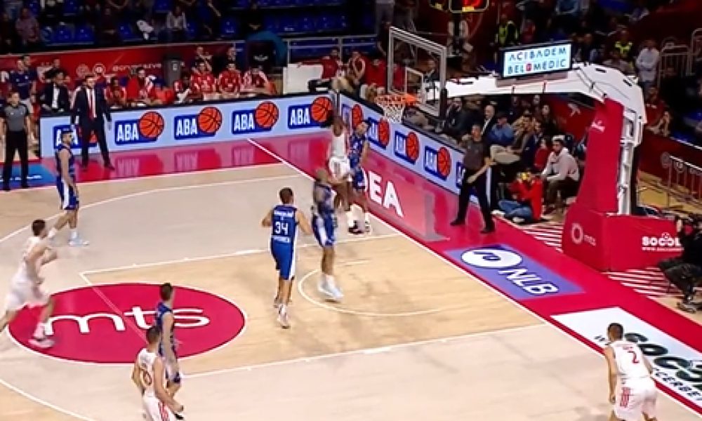 ŠTA URADI ZVEZDIN PIT BUL Potez koji je digao publiku na noge! (VIDEO)