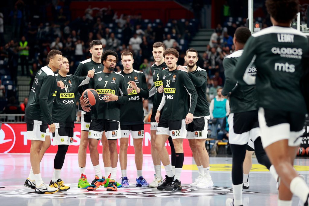 KOŠARKAŠKI KLASICI Partizan dočekuje šampione Evrope! Retka prilika da se u novembru uživo gledaju crno-beli