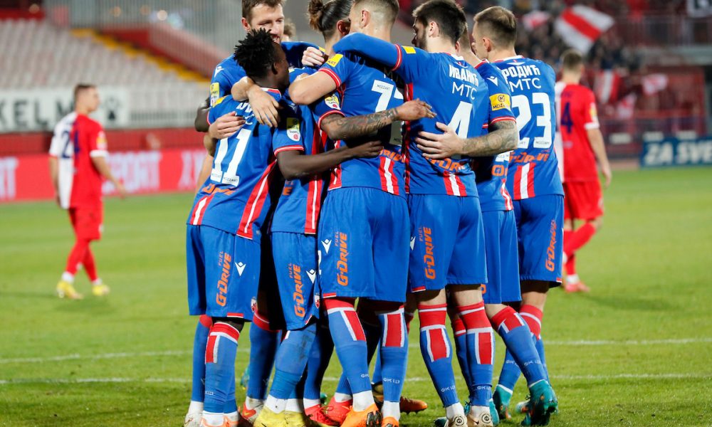 NOVO DOBA NA „MARAKANI“ Crvena zvezda – crveno plavo bela! (FOTO)