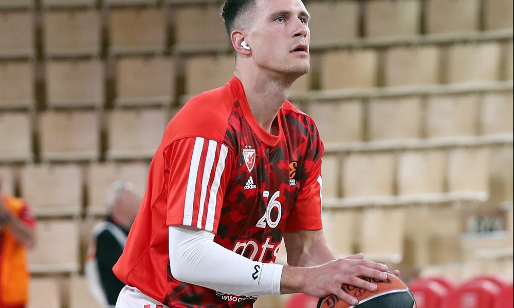POLUVREME Veliki odmor u pravo vreme! Zvezda gubi korak za Monakom