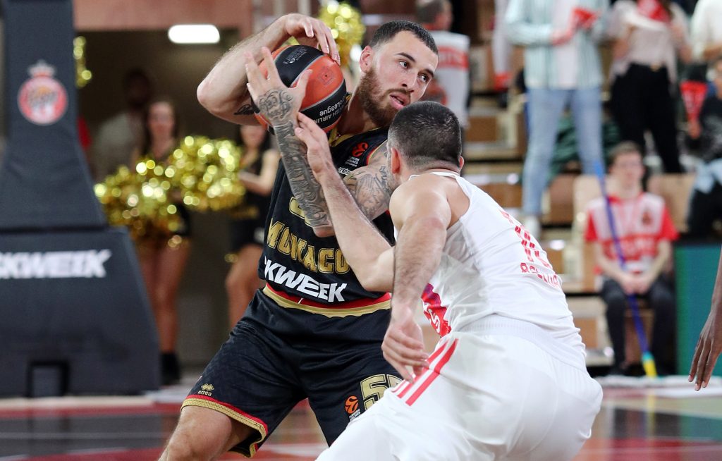 I DALJE U IGRI Marković kao na kraju prve četvrtine! Majstorijom ga poništio Džejms (VIDEO)