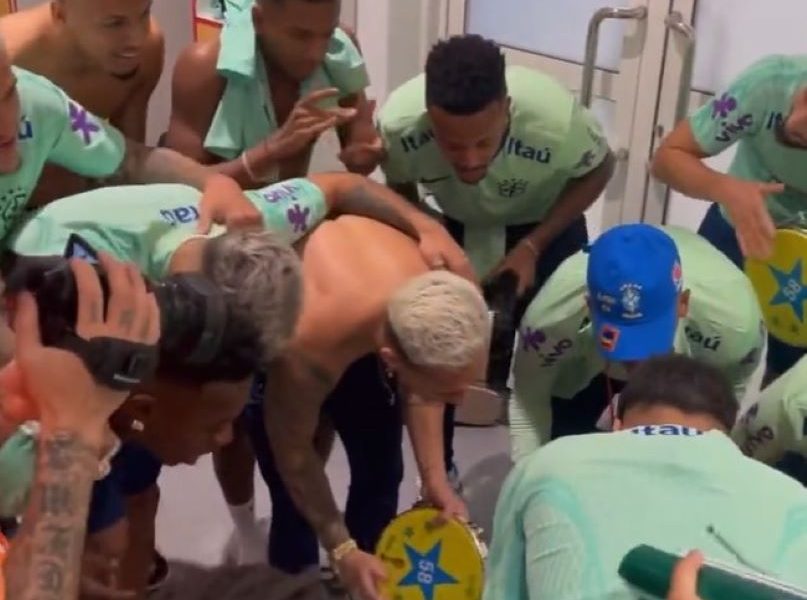 GRMI SVLAČIONICA Evo kakvo je raspoloženje u taboru Brazila pred meč sa Srbijom (VIDEO)