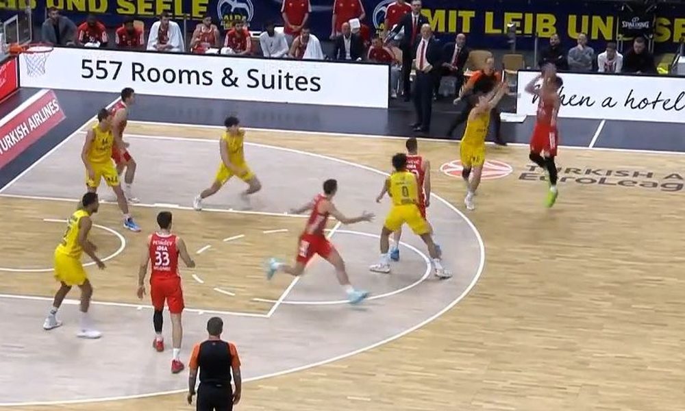 BUM Nedović se pretplatio na trojke sa zvukom sirene! Ova je bila za vođstvo Zvezde (VIDEO)
