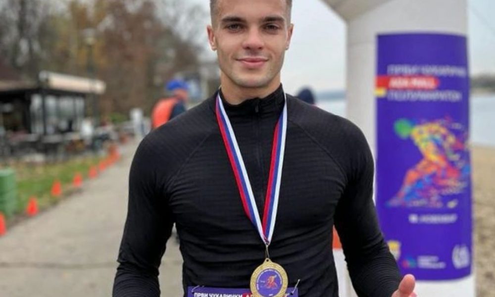 MOMAK OD ČELIKA Srpski fudbaler u petak veče igrao utakmicu, u subotu trčao maraton!