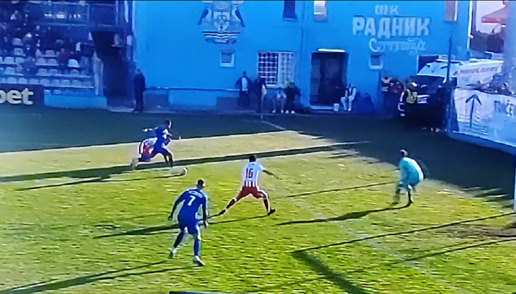 NE MOŽE LAKO U SURDULICI Spasić kao brzi voz, Mićka izbacio „kao iz džipa“ – 1:1 (VIDEO)