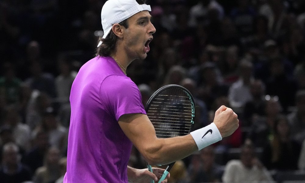 ATP PARIZ Đoković saznao ime potencijalnog rivala! Protiv njega je priredio jedan od najvećih preokreta
