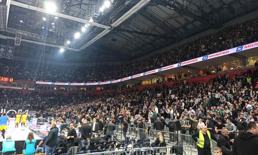 MAKABIJU SE SPREMA PAKAO Spektakl u najavi! Navijači Partizana pune proširenu „Arenu“! (VIDEO)