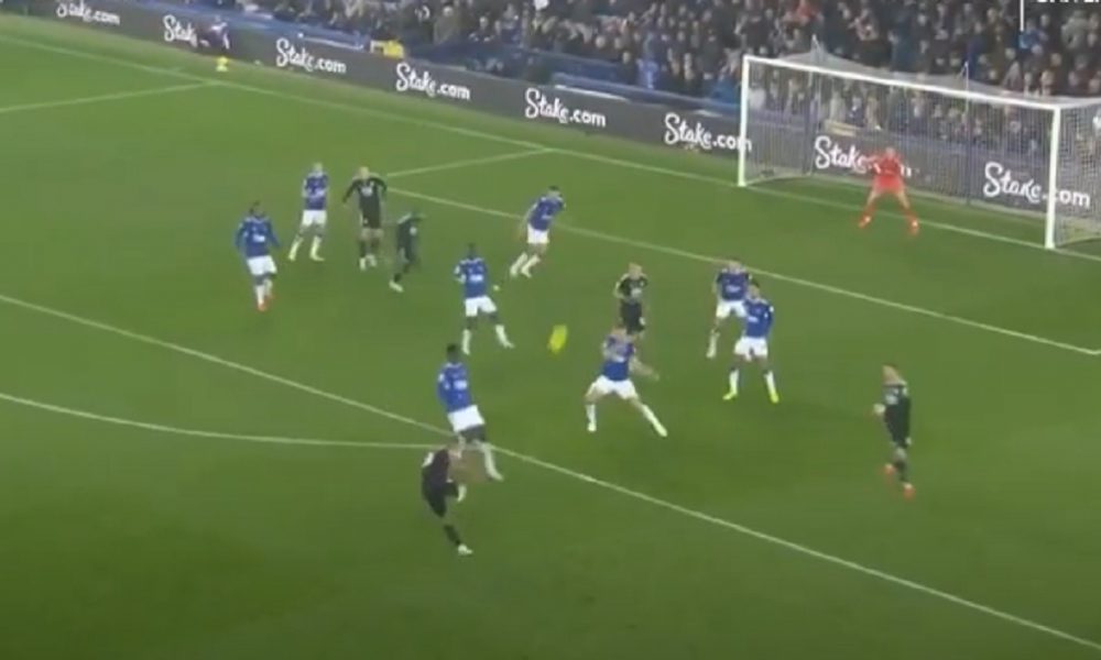 MELEM ZA OČI Velemajstorski gol Belgijanca na Gudisonu, gledajte i uživajte! (VIDEO)