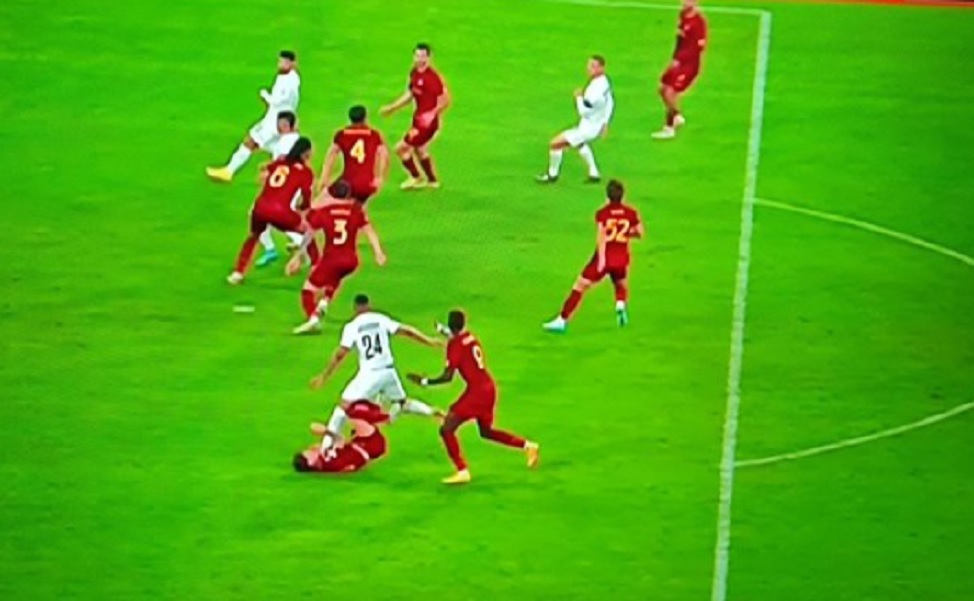 UŽAS Jeziv start igrača Ludogoreca, mogao je da ubije rivala iz Rome! (FOTO)