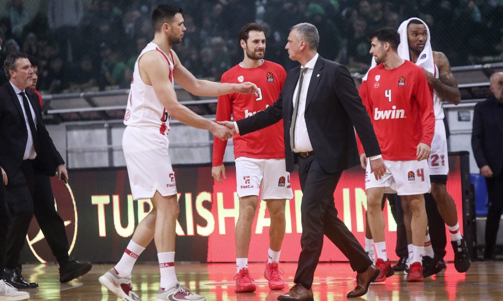 EVROLIGA Debakl u grčkom „večitom derbiju“! Navijači u Atini razočarani nastupom svojih miljenika (VIDEO)