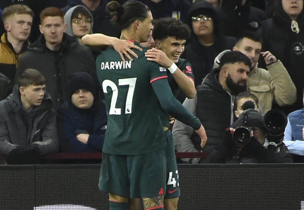 BAJČETIĆ MENJA SREDINU Talentovani vezista srpskog porekla na radaru kluba iz španske Primere!