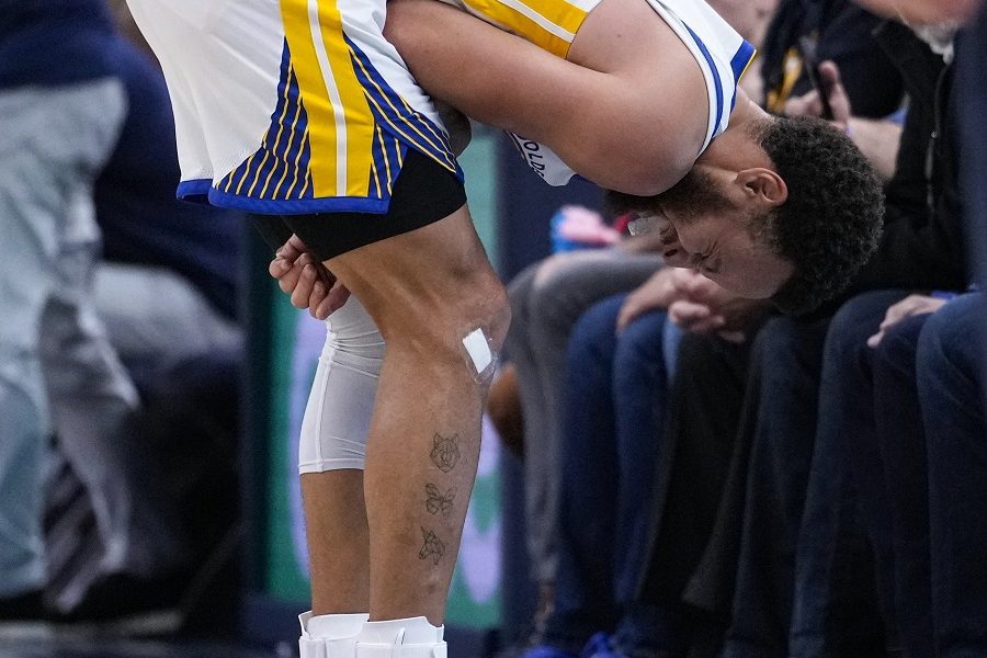 NBA Crveni alarm u Voriorsima zbog Karijeve povrede
