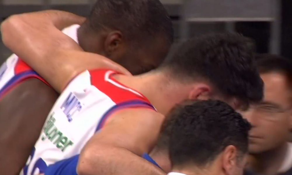 VELIKI PEH Micić se povredio i napustio teren! Aplauz od „grobara“ (VIDEO)