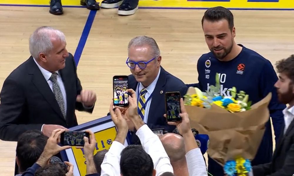 OČEKIVANO Obradović u Istanbulu dočekan kao kralj! Nisu zaboravili njegove uspehe (VIDEO)