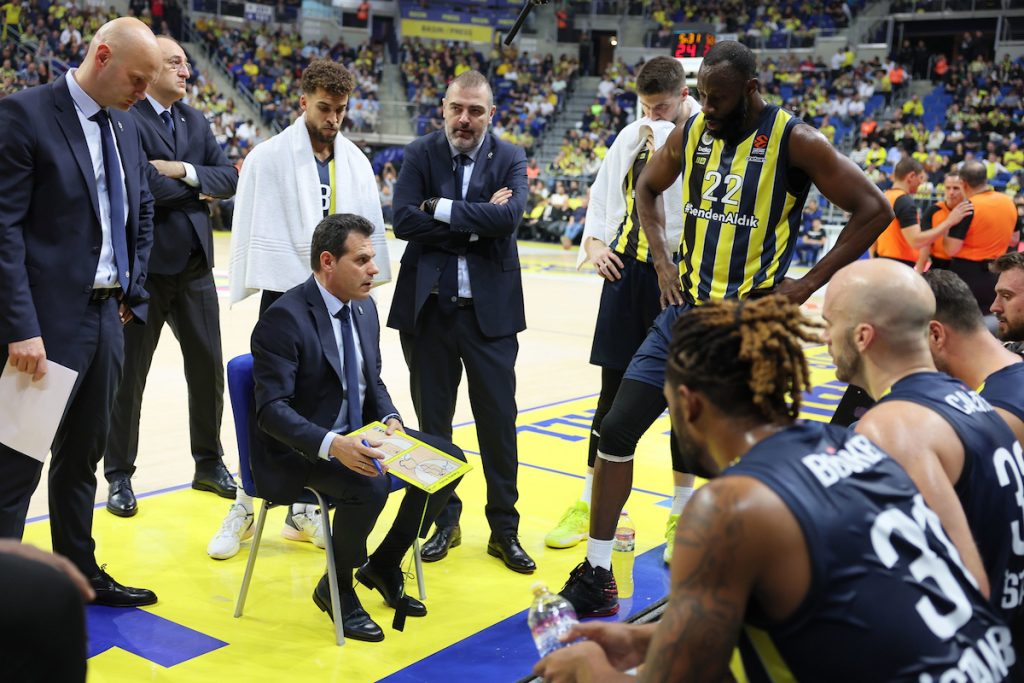ITUDIS NA MUKAMA Fenerbahče bez četvorice protiv Partizana u Beogradu