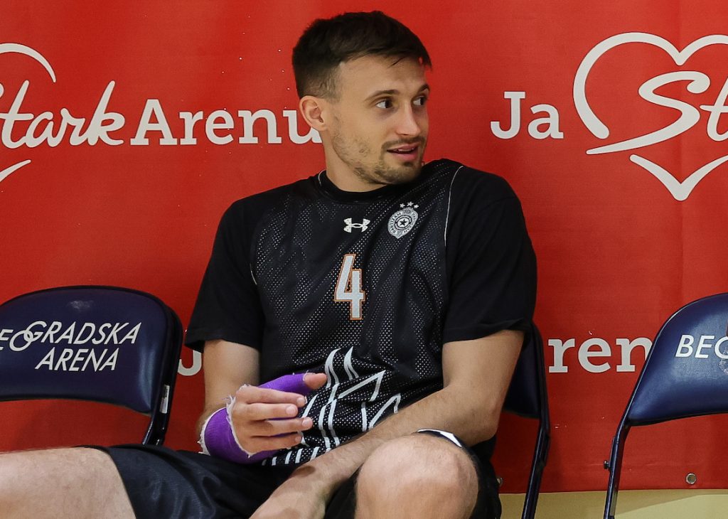 DOBRE VESTI ZA PARTIZAN Avramović bi mogao da se vrati protiv Efesa! Ipak, postavlja se jedno pitanje