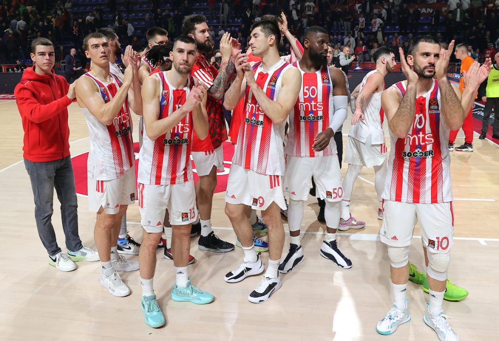 VELIKI PLANOVI Nije Bobi jedini centar iz NBA koji je na radaru Zvezde! Ovaj je visok 211 centimetara…