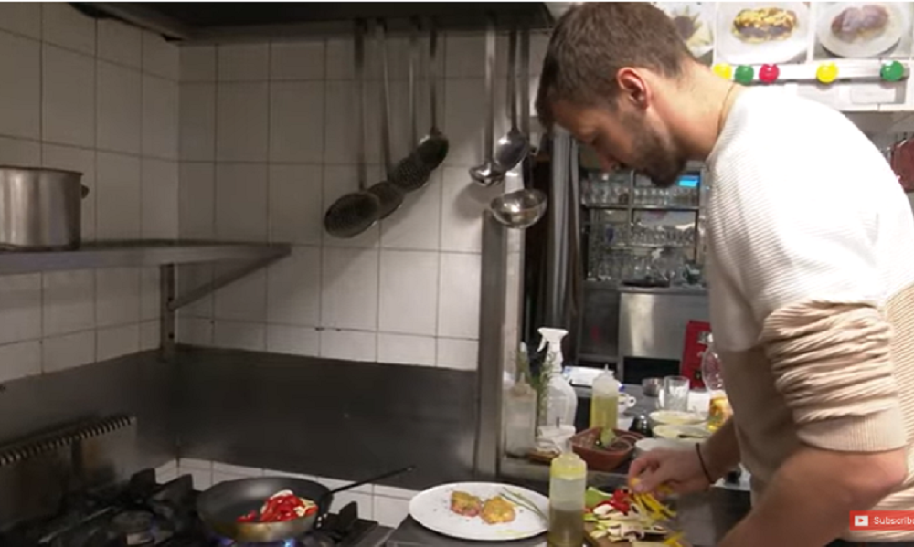 UKUS ZVEZDAŠA Pogledajte kako se Milunović snalazi u kuhinji (VIDEO)