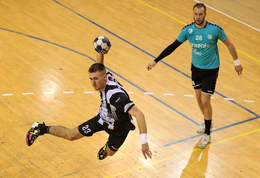 ARKUS LIGA Partizan slabo počeo, pa pobedio Obilić