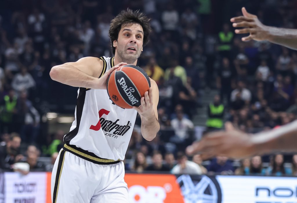 ZVANIČNO Teodosić ispunio obećanje! Zvezda dovela proslavljenog plejmejkera! (FOTO)