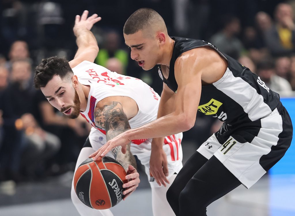 PRESEK STANJA Šta smo videli na „večitom derbiju“? Zvezda poseduje ono najvažnije, Partizan ima (ne)izlečivu boljku!