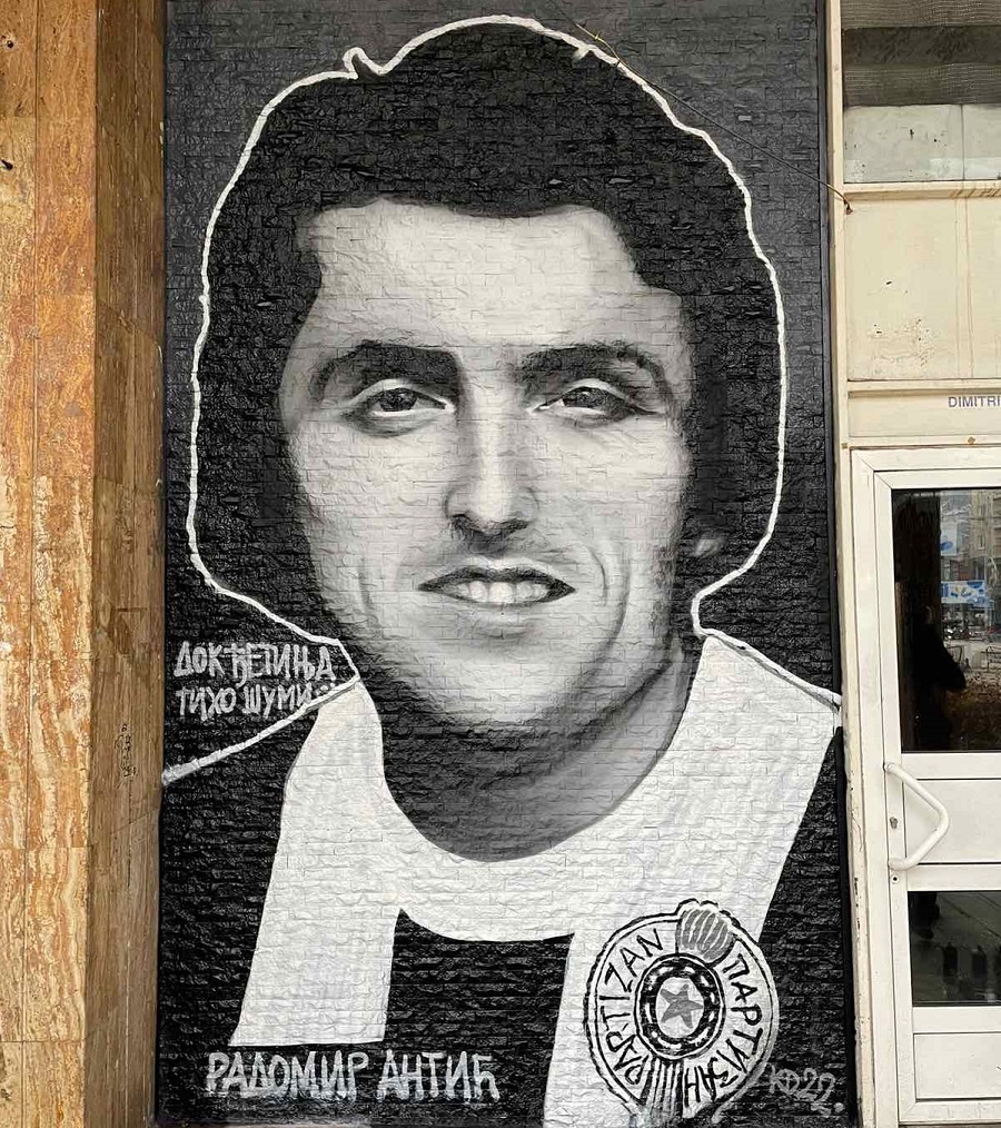 ISPRAVLJENO Ponovo osvanuo Antićev mural u Užicu! „Grobari“ ga ekspresno uradili (FOTO)