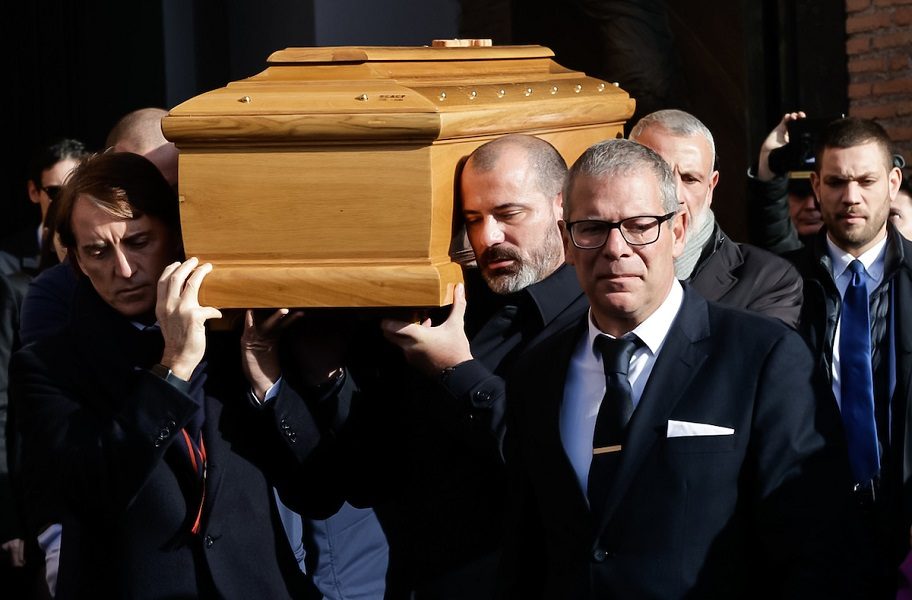 OVDE POČIVA MIHAJLOVIĆ Pogledajte grobno mesto slavnog srpskog fudbalera (FOTO)