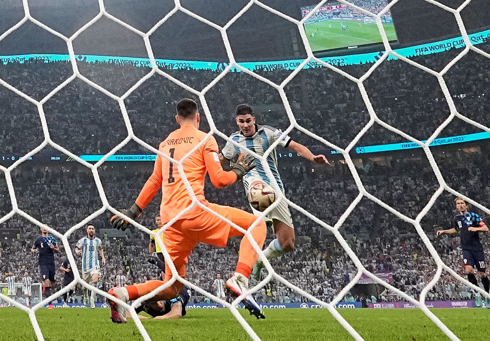 ARGENTINA NOKAUTIRALA HRVATE Imamo prvog finalistu, Mesi ide po krunu koja mu nedostaje! (VIDEO)