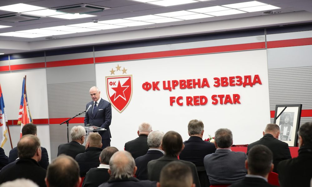 KOMEMORACIJA POVODOM SMRTI MIHAJLOVIĆA: Opraštamo se od našeg druga, prijatelja i brata – jednog od najvećih ljudi u istoriji Zvezde