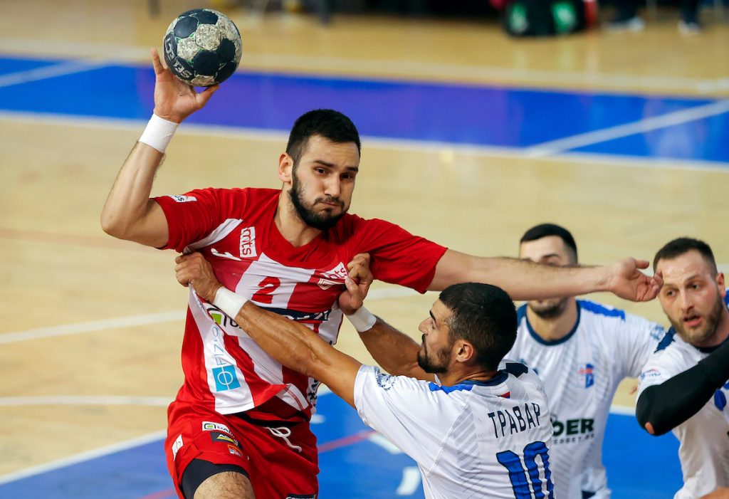 RUKOMET Partizan pao u derbiju, Zvezda u seriji pobeda