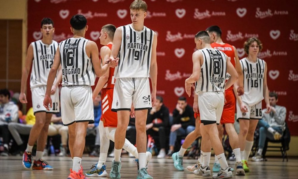 KADETI Partizan lako sa Zvezdom! I drugi „večiti derbi“ pripao crno-belima