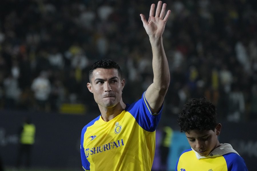 DOMINIRA Ronaldo sa dva gola protiv Al Itihada nije pobegao samo Mitru, već Mbapeu i Kejnu (FOTO+VIDEO)