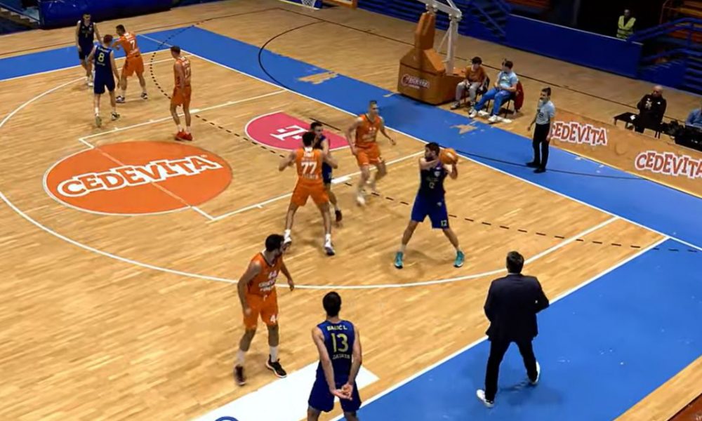 KOMEDIJA U KOMŠILUKU Prenos utakmice lige Hrvatske okrenut naopako! Ovako nešto nikada niste videli (FOTO)