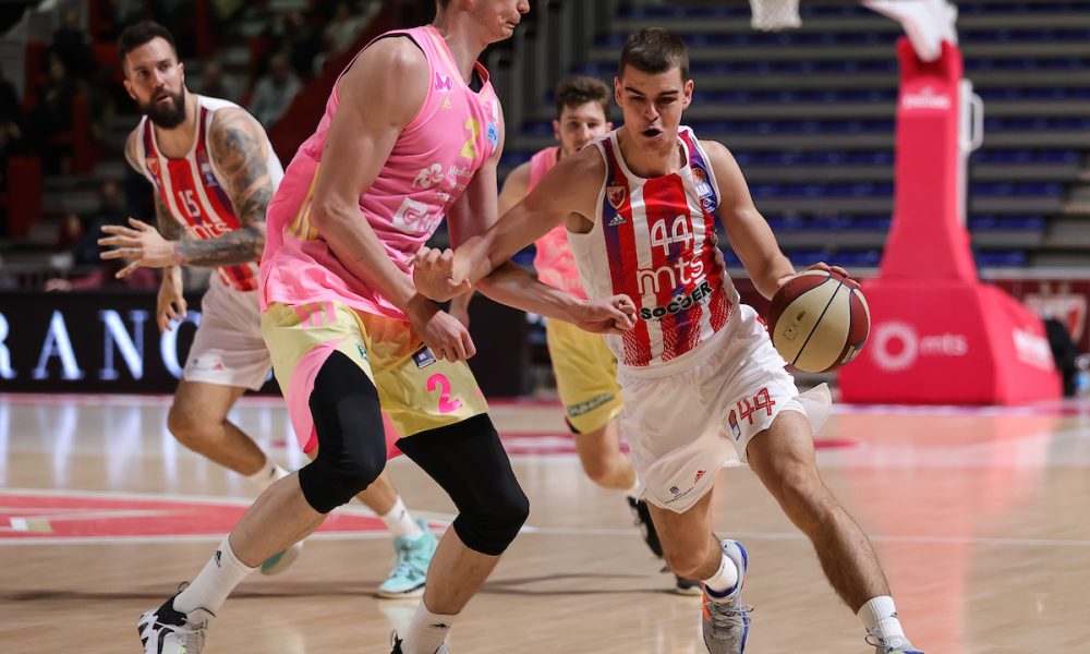 Šta će da bude sa Topićem? Zvezdin biser blizu pozajmice u…