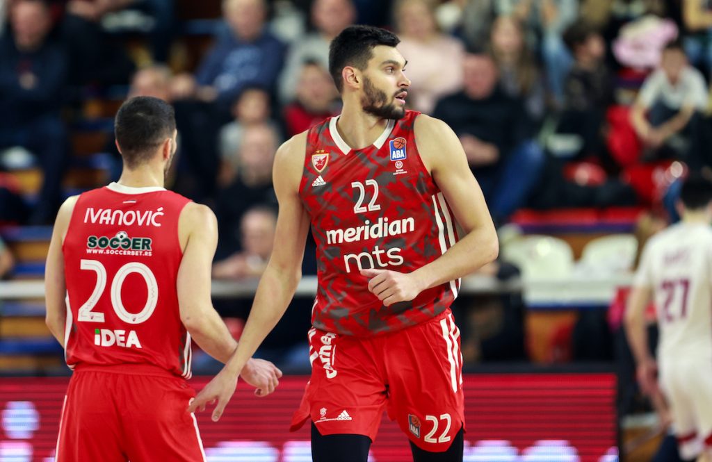 ABA LIGA Zvezda slavila u Železniku, Kampaco nije blistao, ali su se Ilić i Holand probudili (FOTO)