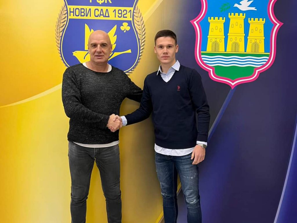 „Kanarinci“ angažovali mladog štopera, sina čuvenog fudbalskog sudije