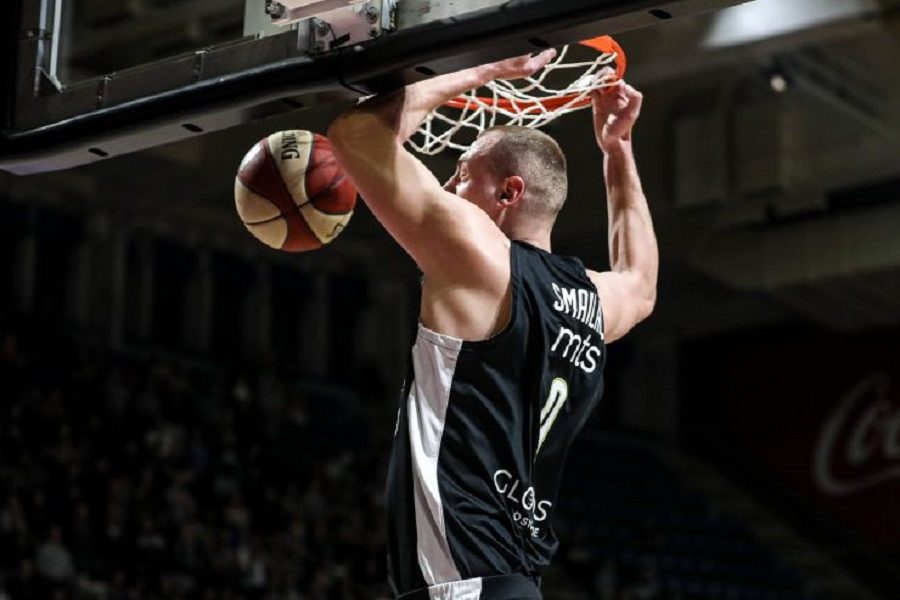 CRNO-BELI U NASTAVKU „SLOMILI“ BARANE Mornar i Glas mučili Partizan u prvom delu, Egzum i Lesor odmarali