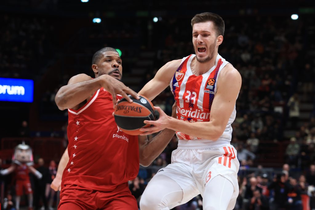 POLUVREME Zvezda ide ka novom porazu! Stvari ne izgledaju dobro… (VIDEO)