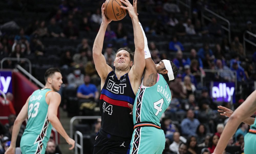 NBA LIGA Dalas može i bez Dončića, Bogdanović zatrpao koš Teksašana! (VIDEO)