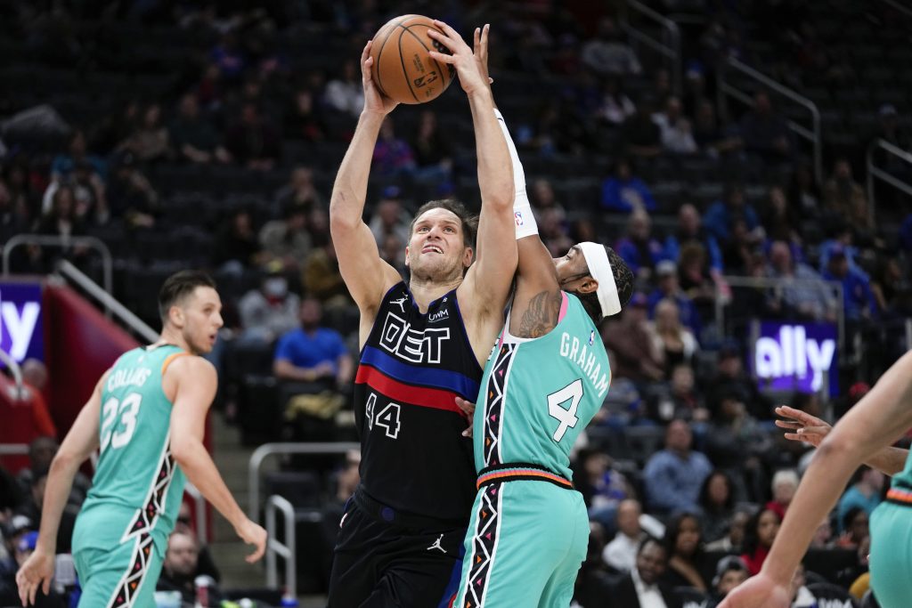 Čuveni Hrvat završio karijeru! Od svedoka Kecmanove trojke, do uspešne NBA karijere