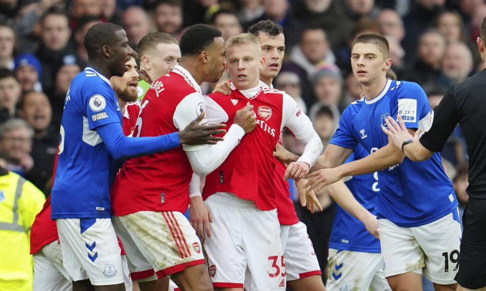 PREMIJER LIGA Prvi izgubio od poslednjeg! Arsenal prosuo bodove gde nije smeo (VIDEO)