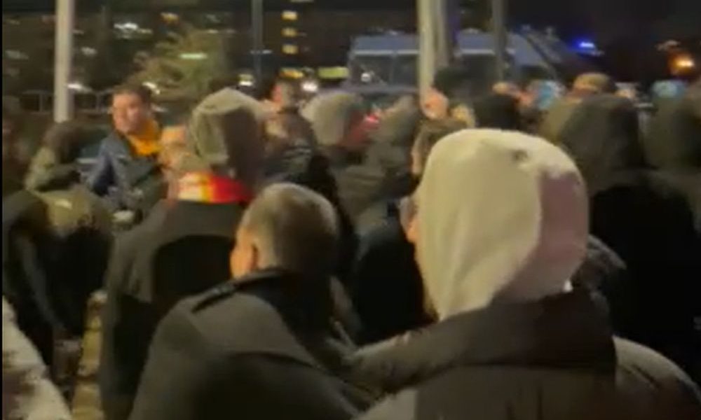 MILANO KAO BEOGRAD Zvezda će da ima veliku podršku navijača u „gradu mode“! Evo kako izgleda njihov ulazak u čuvenu dvoranu (VIDEO)