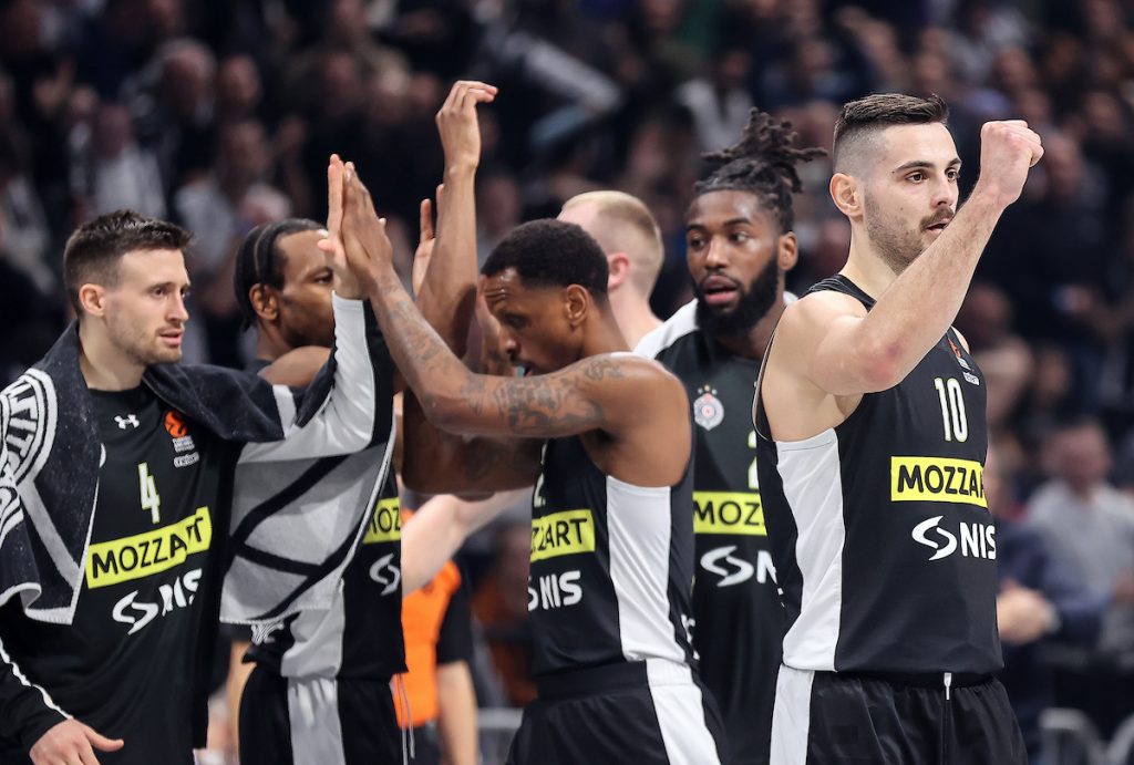 SJAJNE VESTI ZA CRNO-BELE MaxBet sport otkriva: Partizan će u ponedeljak da bude jači za jednog igrača!