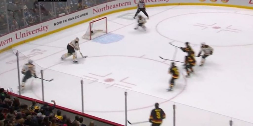 S GOLA U GOL Golman majstorijom rešio pitanje pobednika u NHL ligi (VIDEO)