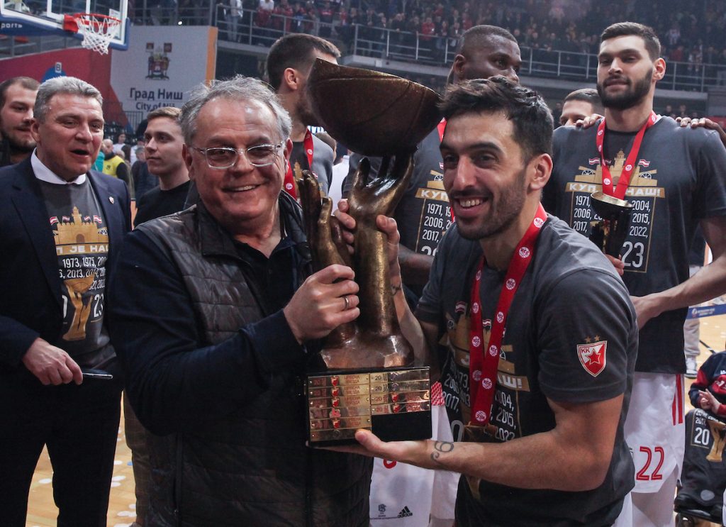 MAESTRO Kampaco objavio fotografiju iz svlačionice, odmah mu odgovorio Joveljić…