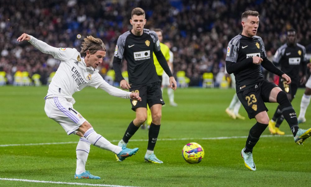KUVAR „ZAPALIO“ MADRID Svinje nazvane po igračima Reala… U tiganju se „krčkali“ Modrić, Benzema i Kamavinga (VIDEO)