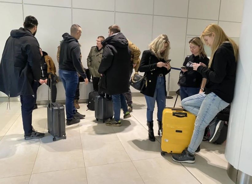 TORTURA Navijači Partizana zadržani na aerodromu, nije im dozvoljen ulazak u Moldaviju