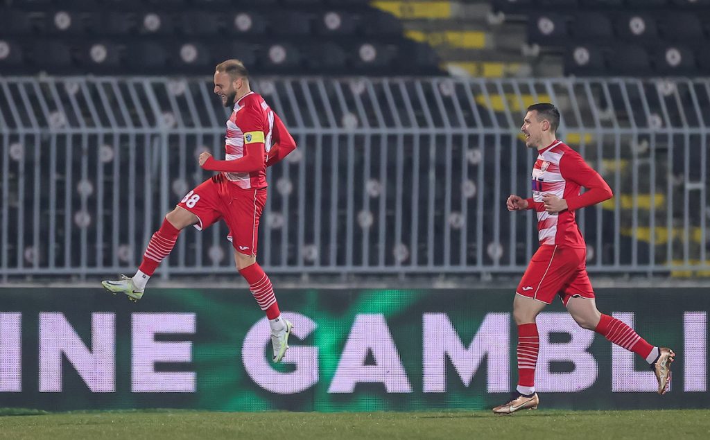 PARTIZAN PRED PONIŽENJEM Novosađani dali treći, pa četvrti gol, nestvarne scene u Humskoj (VIDEO)