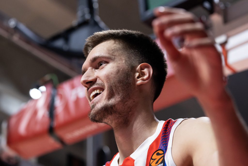 PROPUŠTENA PRILIKA Petrušev veruje da ništa nije gotovo: U Top 8 se ulazi sa 17 ili 18 pobeda! (VIDEO)